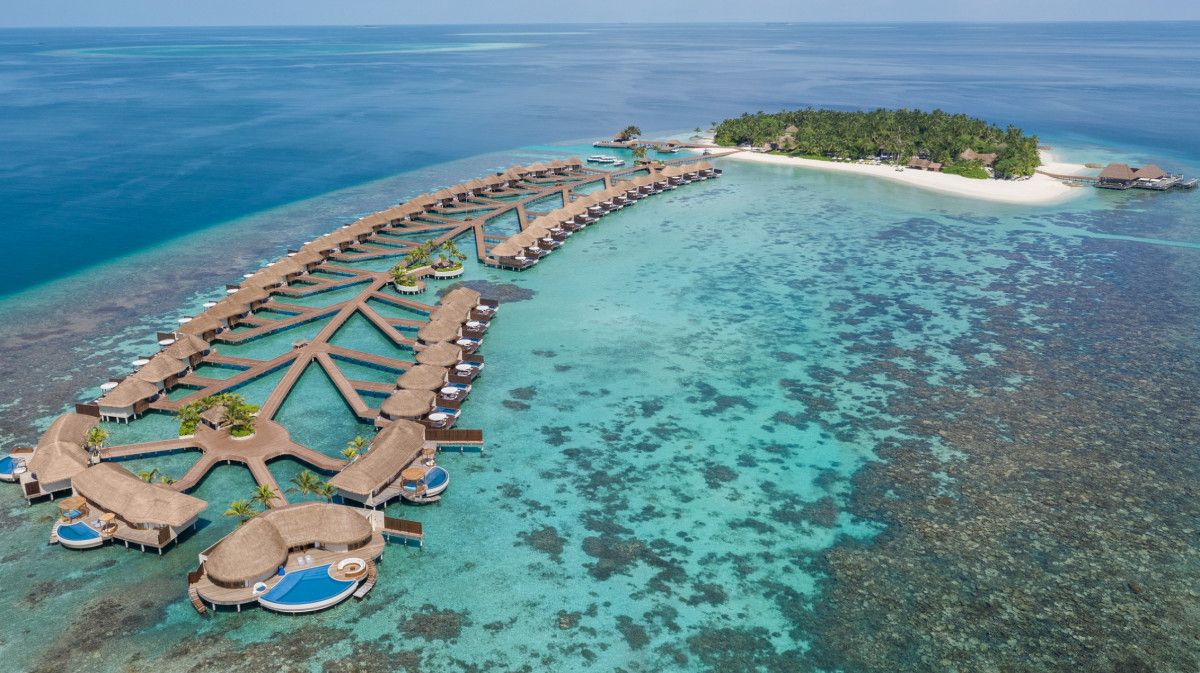 Visit Maldives News Singapore s Revolver Goes To W Maldives For A 